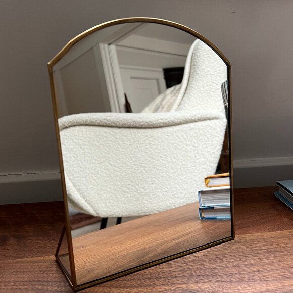 Arched mirror with brass/gold frame - Picture 1 of 3